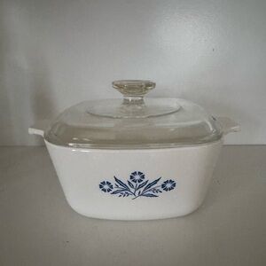 Vintage Corningware P-1 3/4-B Cornflower Blue Covered Casserole Dish with Lid